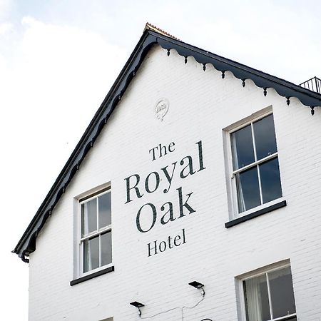 Отель The Royal Oak Хокхерст Экстерьер фото